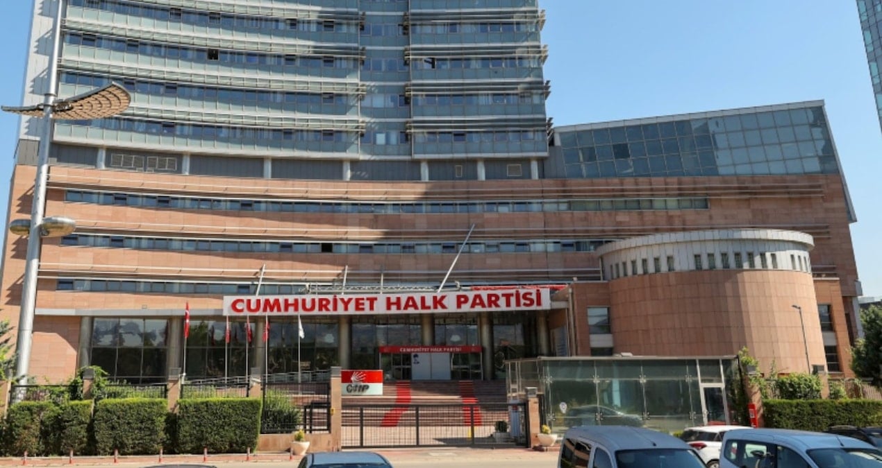 CHP’den çarpıcı ‘pazartesi’ mesajı