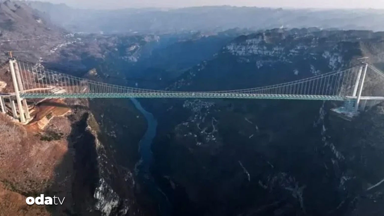 dunyanin en yuksek koprusu trafige aciliyor qxODtdJ2