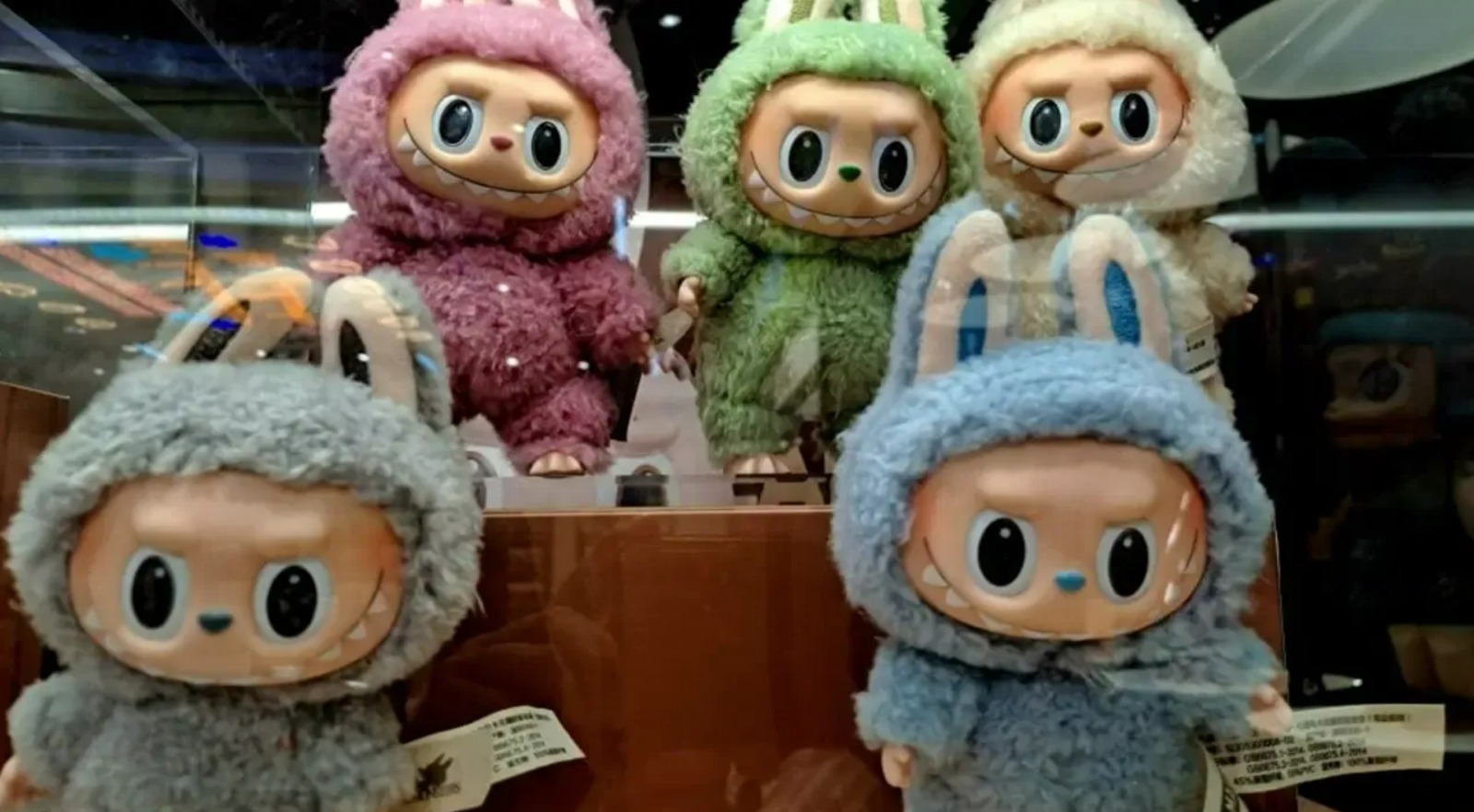 Labubu bebekleri için  “ruhunu sattı” Şaka gibi olay!