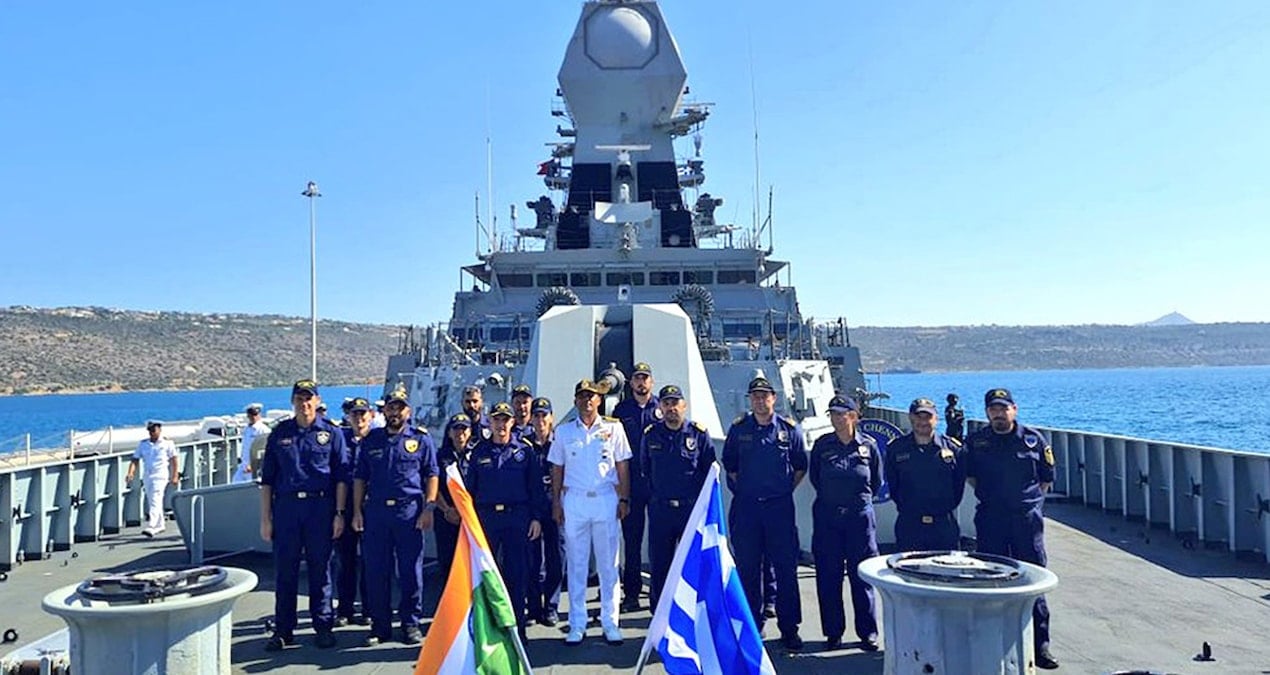 Yunanistan’dan Ege’de art arda tatbikat