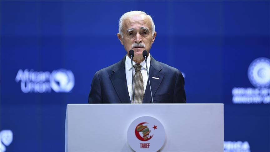 ‘Afrika ile ikili ticaretimizi 75 milyar dolara çıkarmak ana hedefimiz’