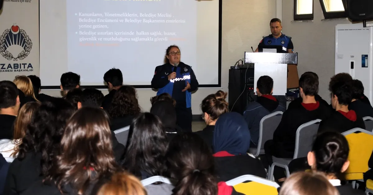 kocaeli zabitasi ogrencilerle bulustu ZlV6cjbl.webp