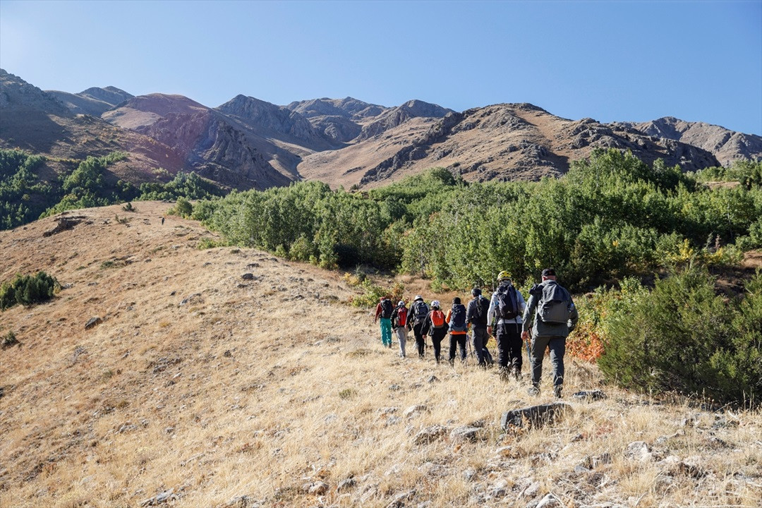 Tunceli’nin 3 bin rakımlı sessiz devi: Sultan Baba Dağı