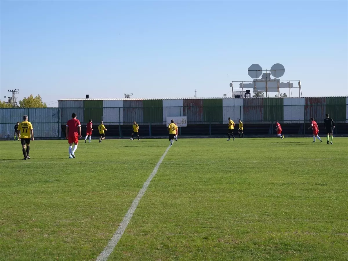 Diyarbakır’da Öğretmenler Günü Futbol Maçı