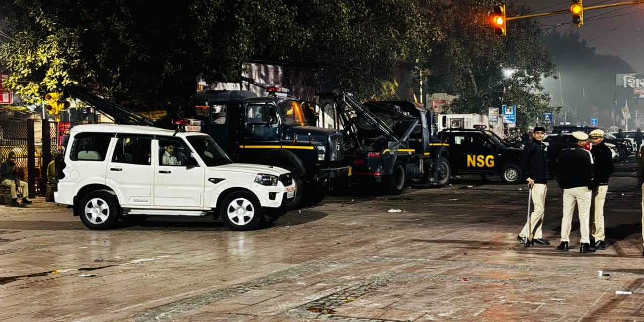 Hindistan’da araç patladı: En az 8 ölü