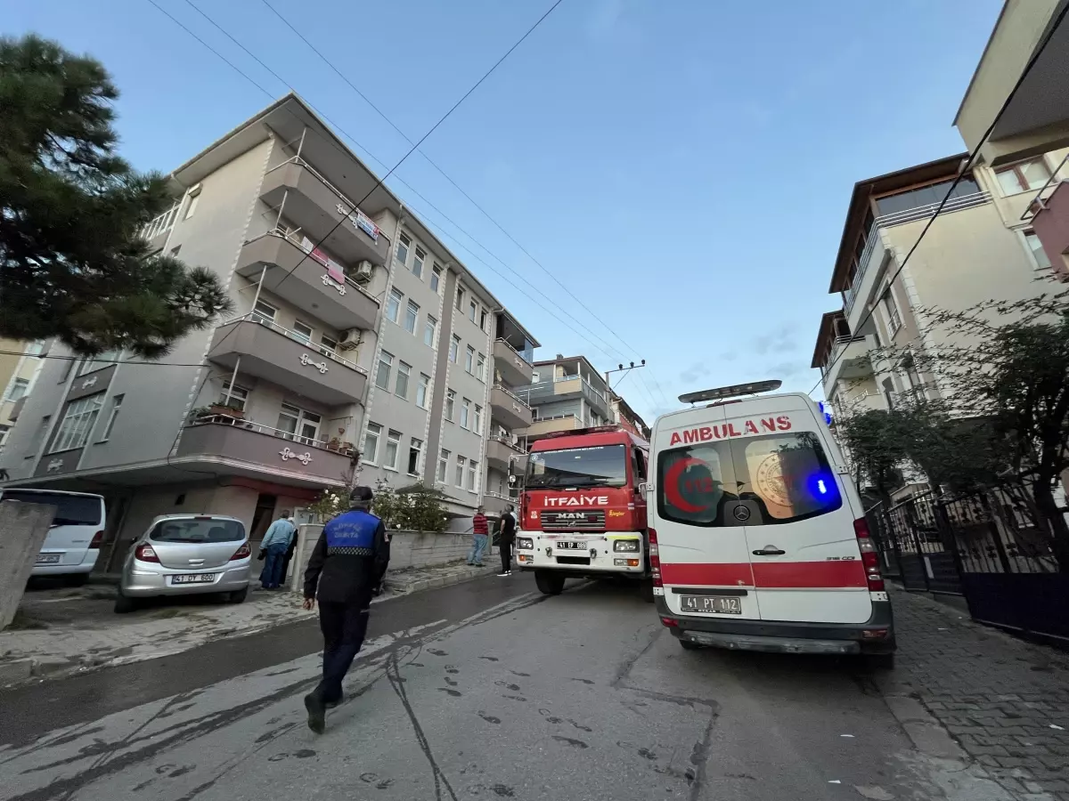 Körfez’de Apartmanda Yangın: Bir Kadın Dumandan Etkilendi