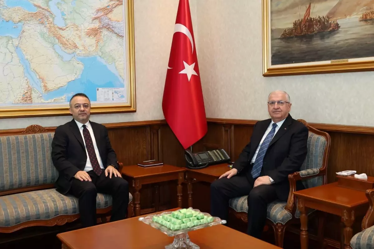 Yaşar Güler Nuh Yılmaz’ı Kabul Etti