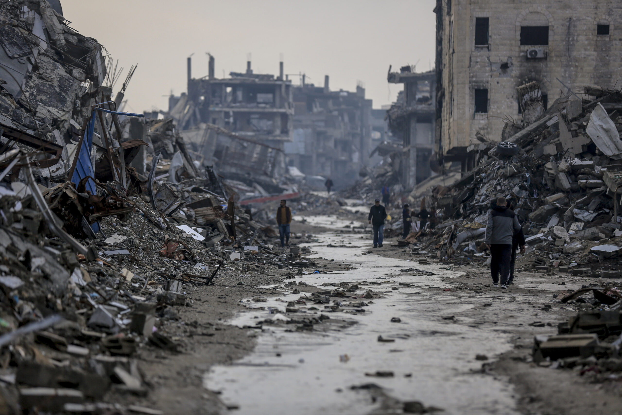 Hamas: İsrail ateşkesten bu yana Gazze’de 813 ihlal yaptı, 400 Filistinli öldürdü