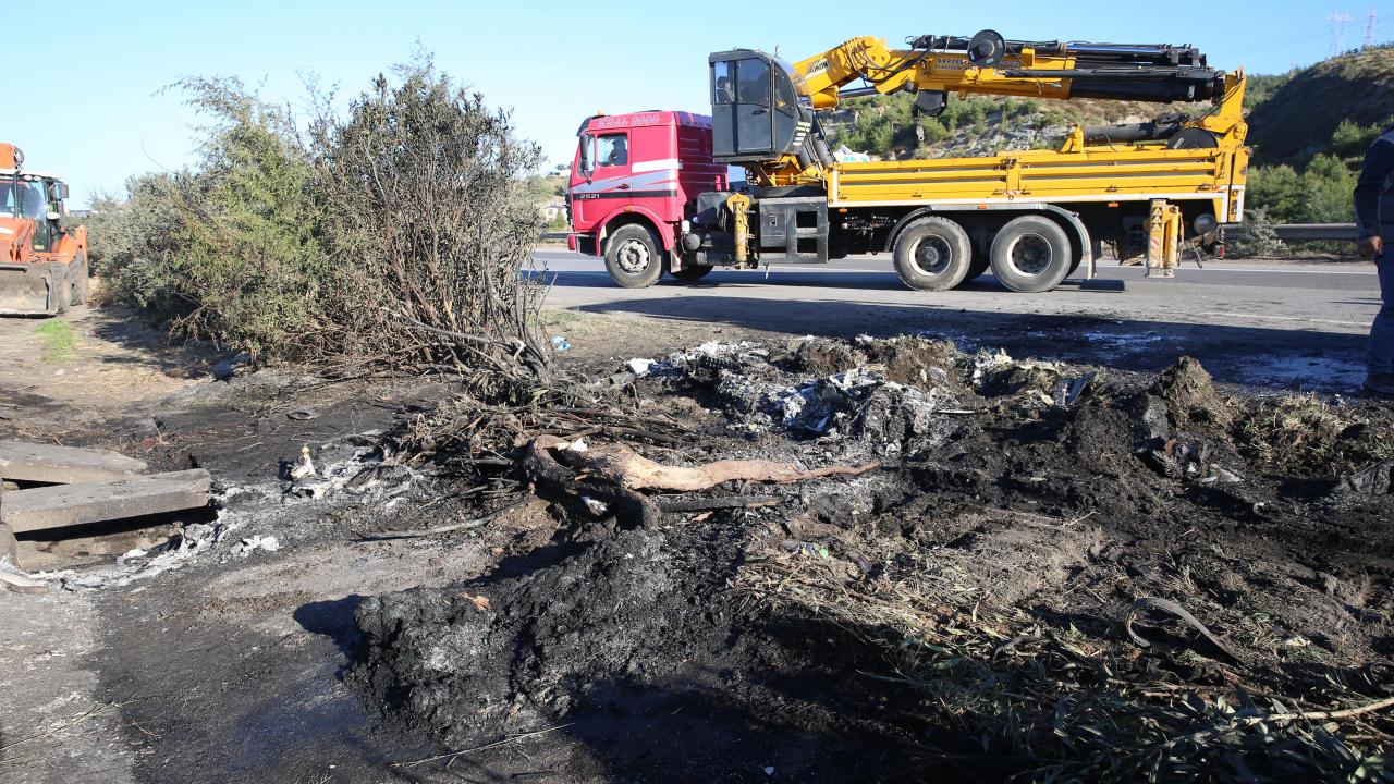 Hatay’da korkunç kaza: Yanan TIR’da 2 kişi can verdi!