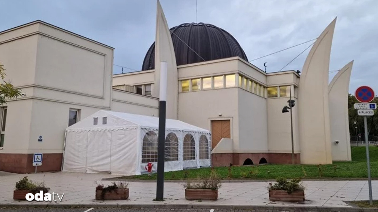 İslamofobi alarmı: Avustralya’da mezarlık, Fransa’da cami… Kundaklama şüphesi