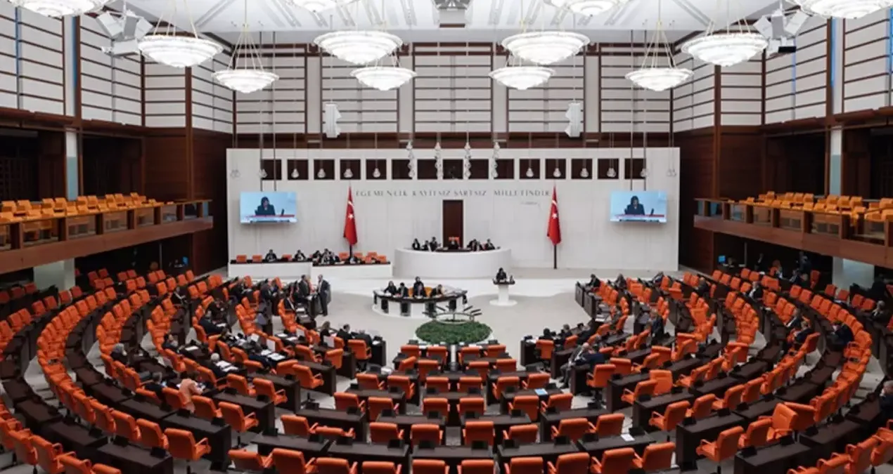 Yasa geçti 50 bin mahkuma tahliye yolu açıldı