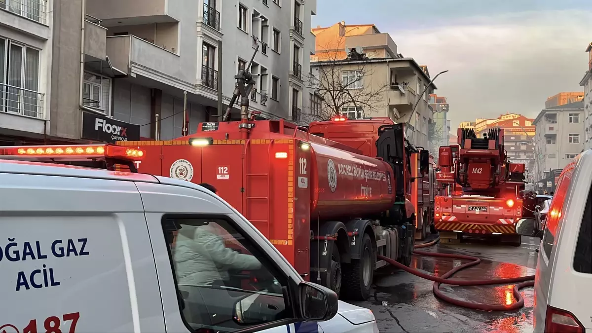 Çayırova’da Elektrikli Bisiklet Tamirhanesinde Yangın
