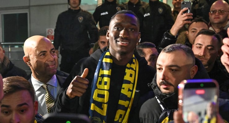 Sidiki Cherif Fenerbahçe için İstanbul’da – Diken